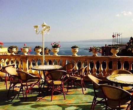 Taormina Park Hotel Exterior photo