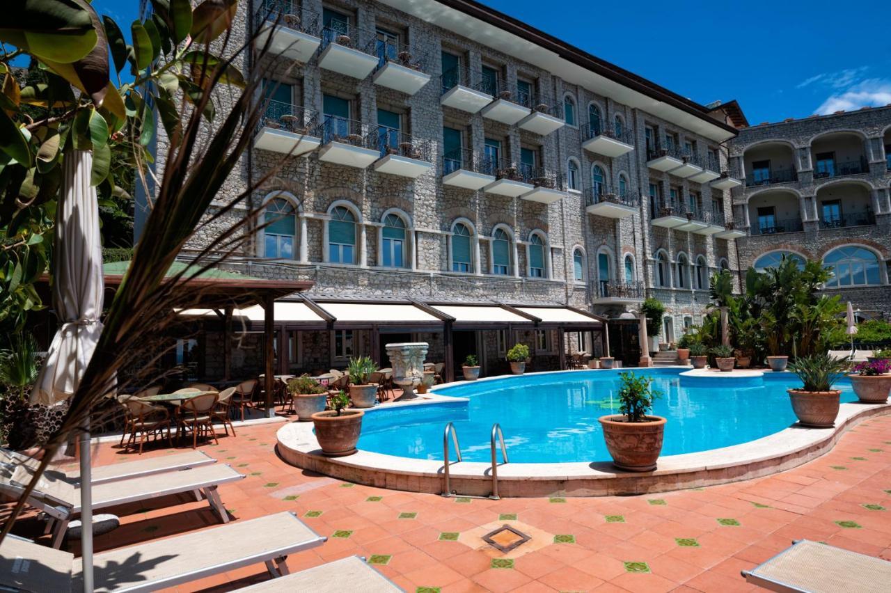 Taormina Park Hotel Exterior photo